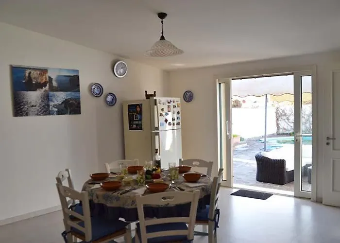 Con Piscina - Pt54 *